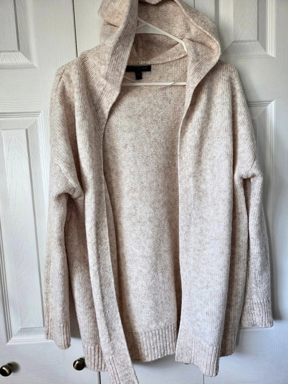 Banana Republic Hooded Cowl Neck Sweater in Oatmeal Size Medium. Oversized
